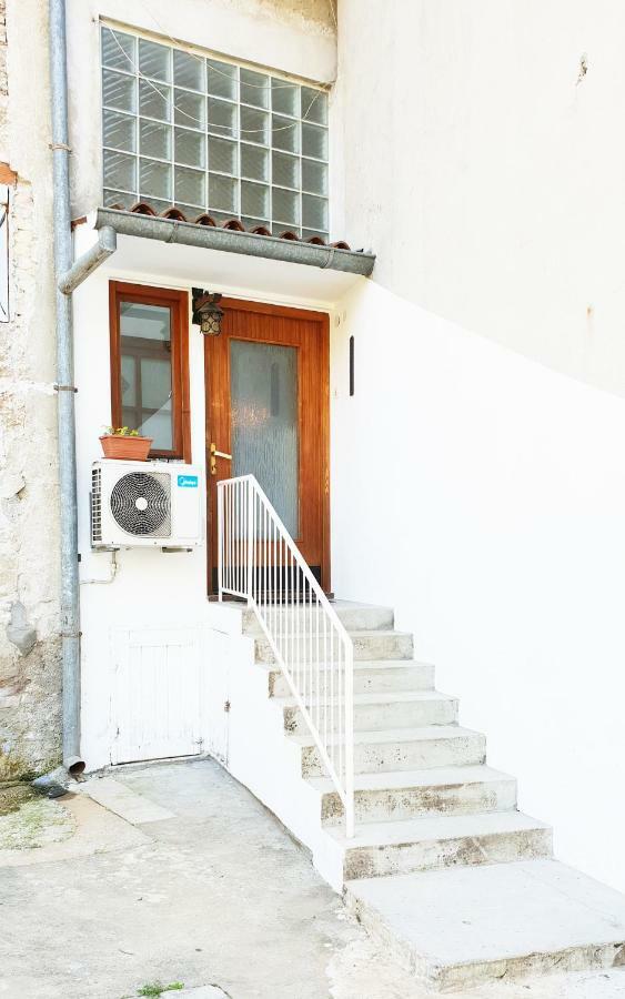 Apartman Kyra PUY Eksteriør bilde